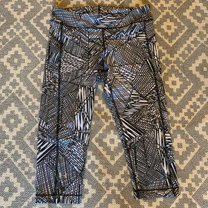 Under Armour Crop Leggings